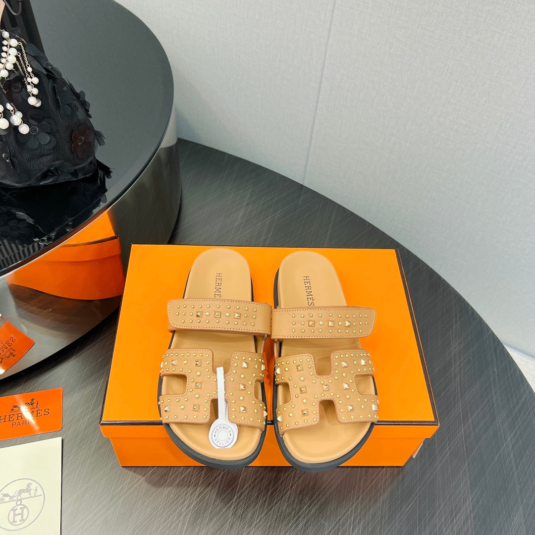 HERMES CHYPRE SANDAL LIGHT ORANGE CALFSKIN SPECIAL