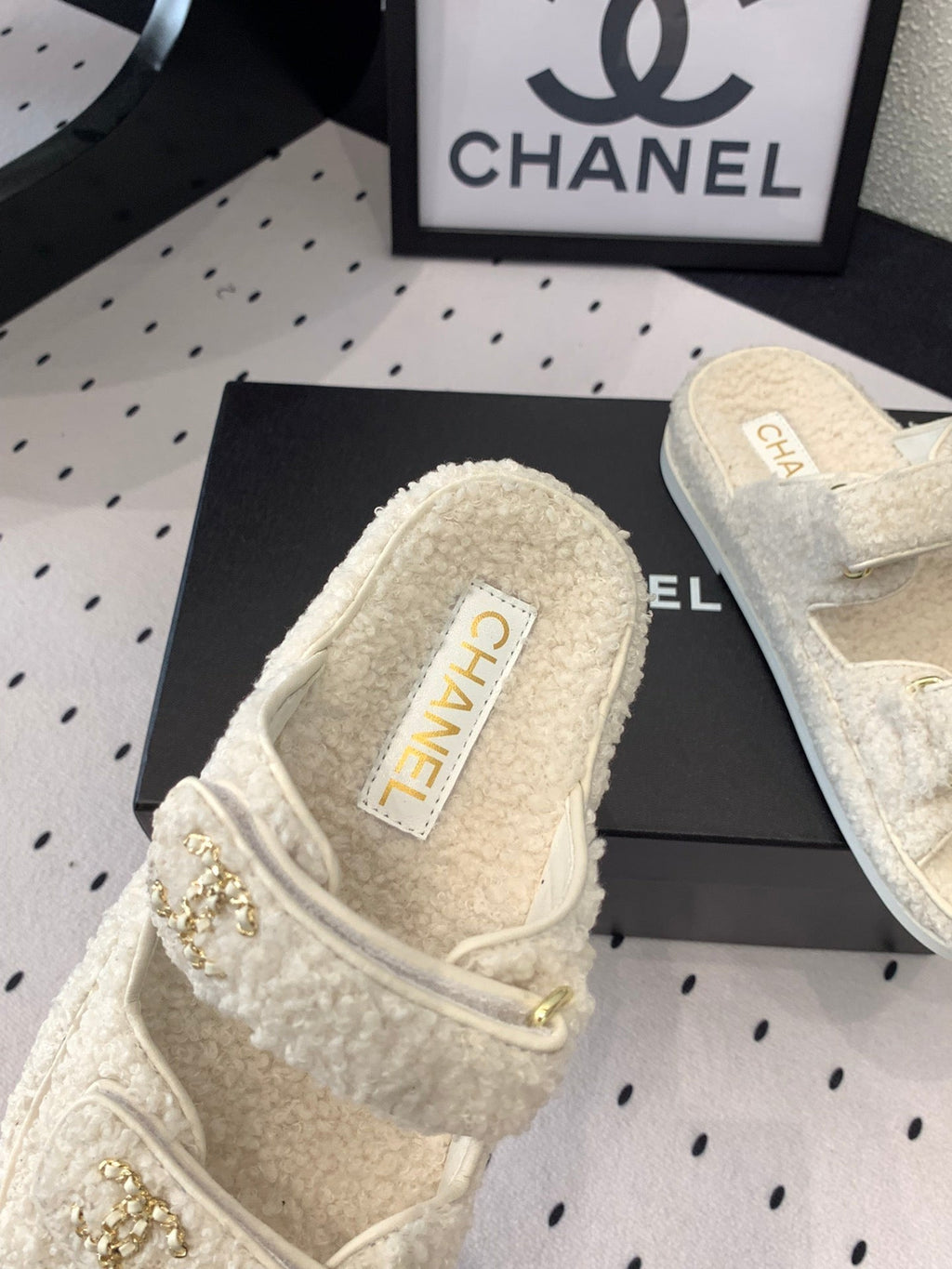 CHANEL DAD SANDAL MULE IN WHITE LAMB FUR