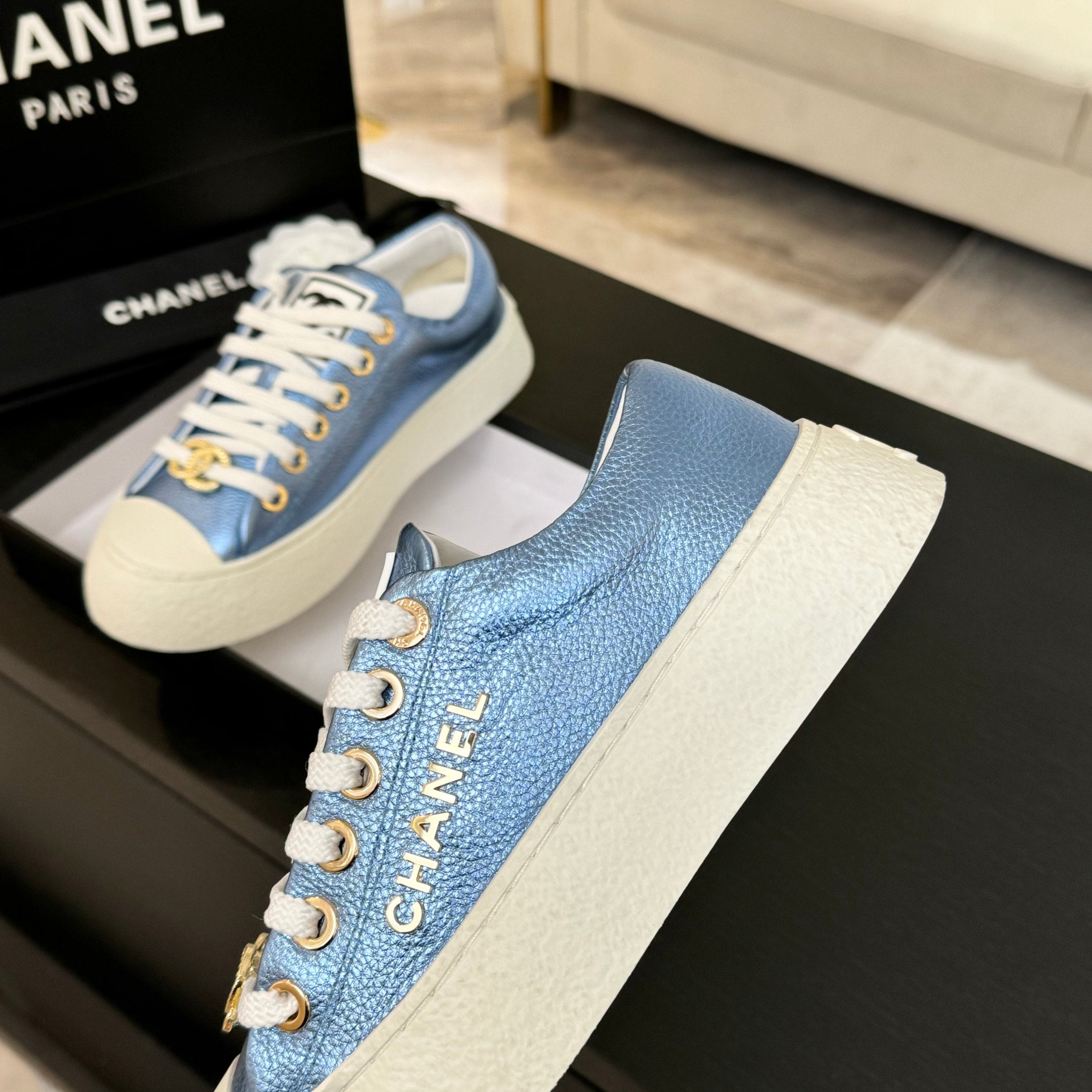 CHANEL BIG-HEAD COOKIE SHOES IN TEAL BLUE MIX WHITE LAMBSKIN