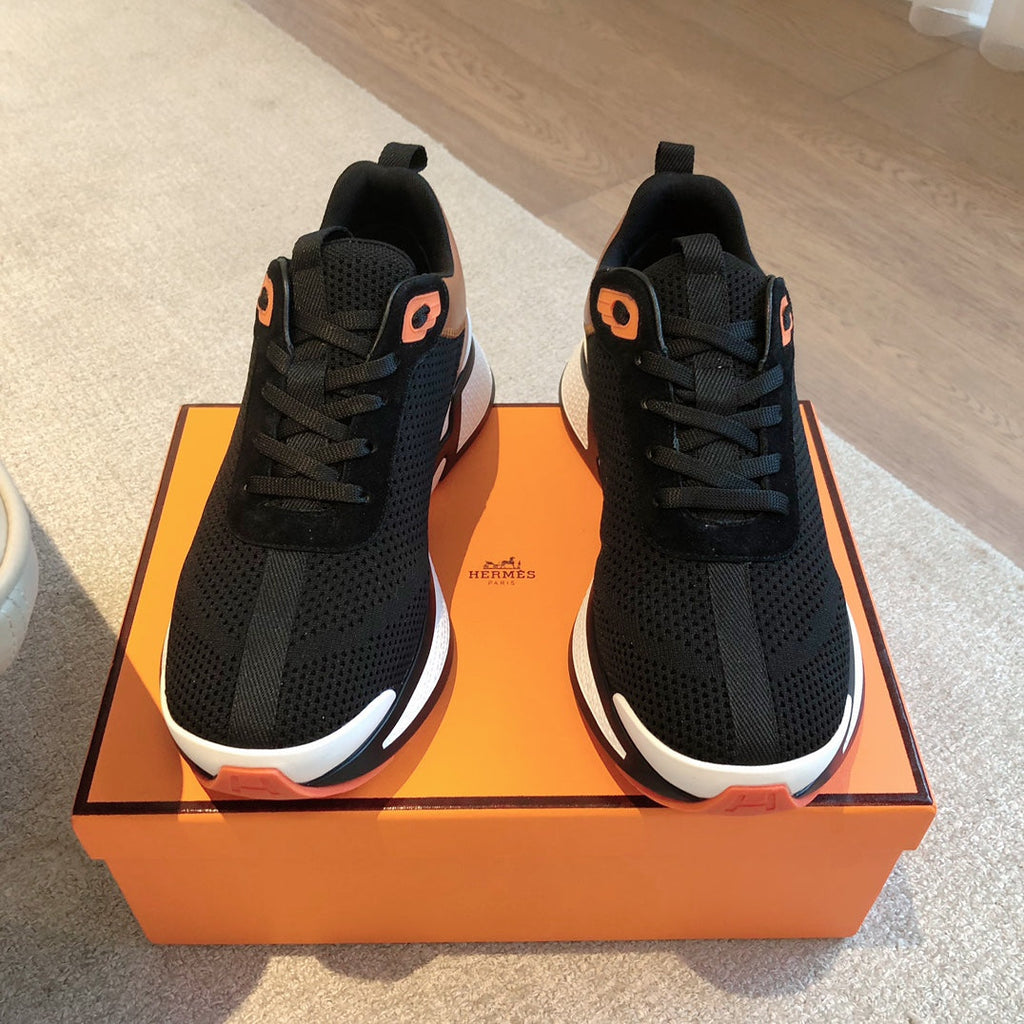 HERMES HEROS SNEAKER IN BLACK BREATHABLE MESH FABRIC AND BRONZE BROWN CALFSKIN