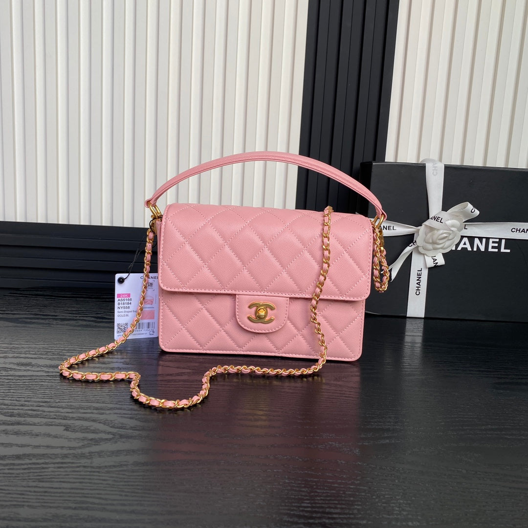 CHANEL RETRO STYLE FLAP BAG 22 IN LIGHT PINK GRAINED CALFSKIN GOLD HARDWARE