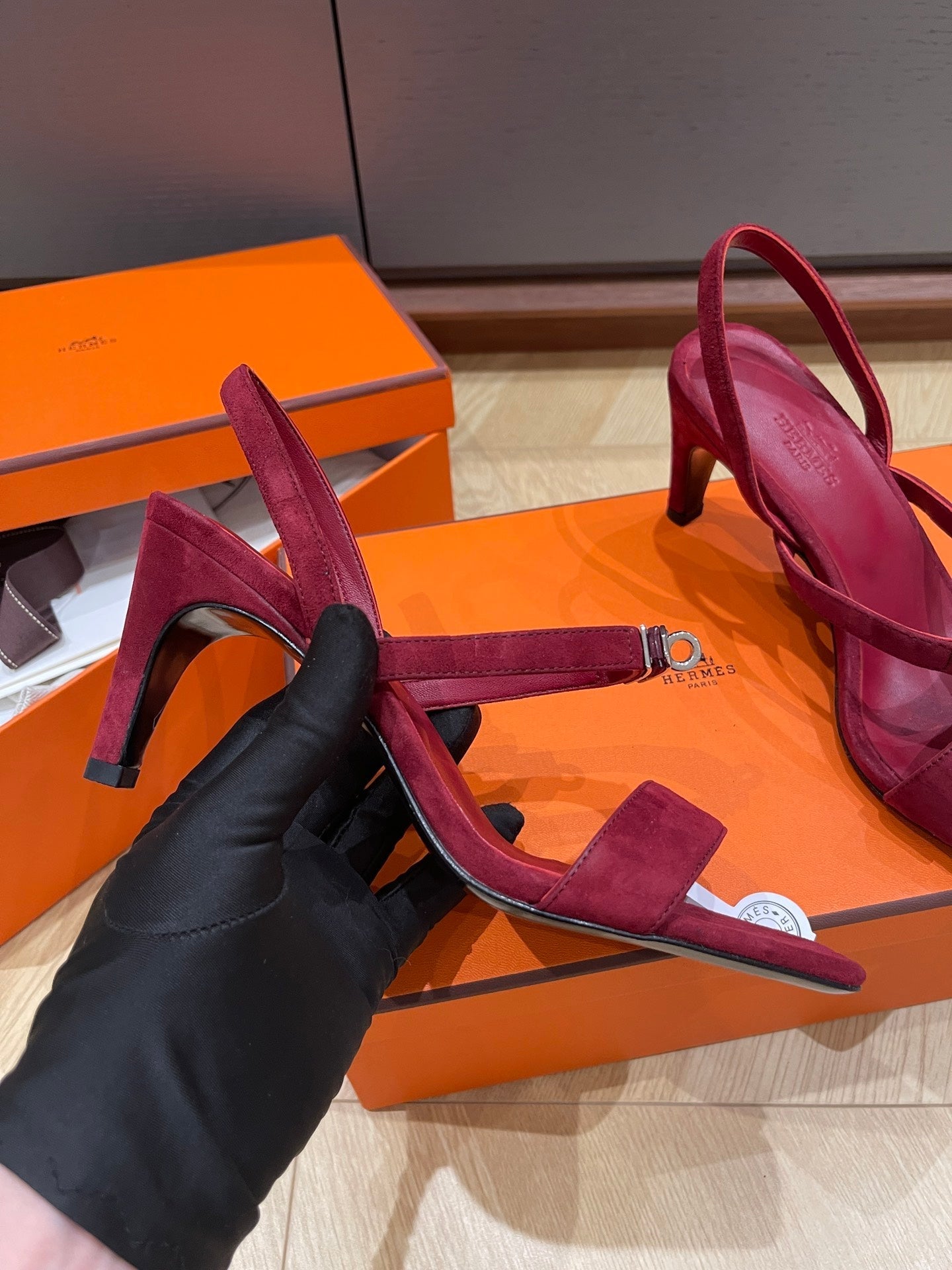 HERMES GLAMOUR 75 SANDAL MULBERRY SUEDE