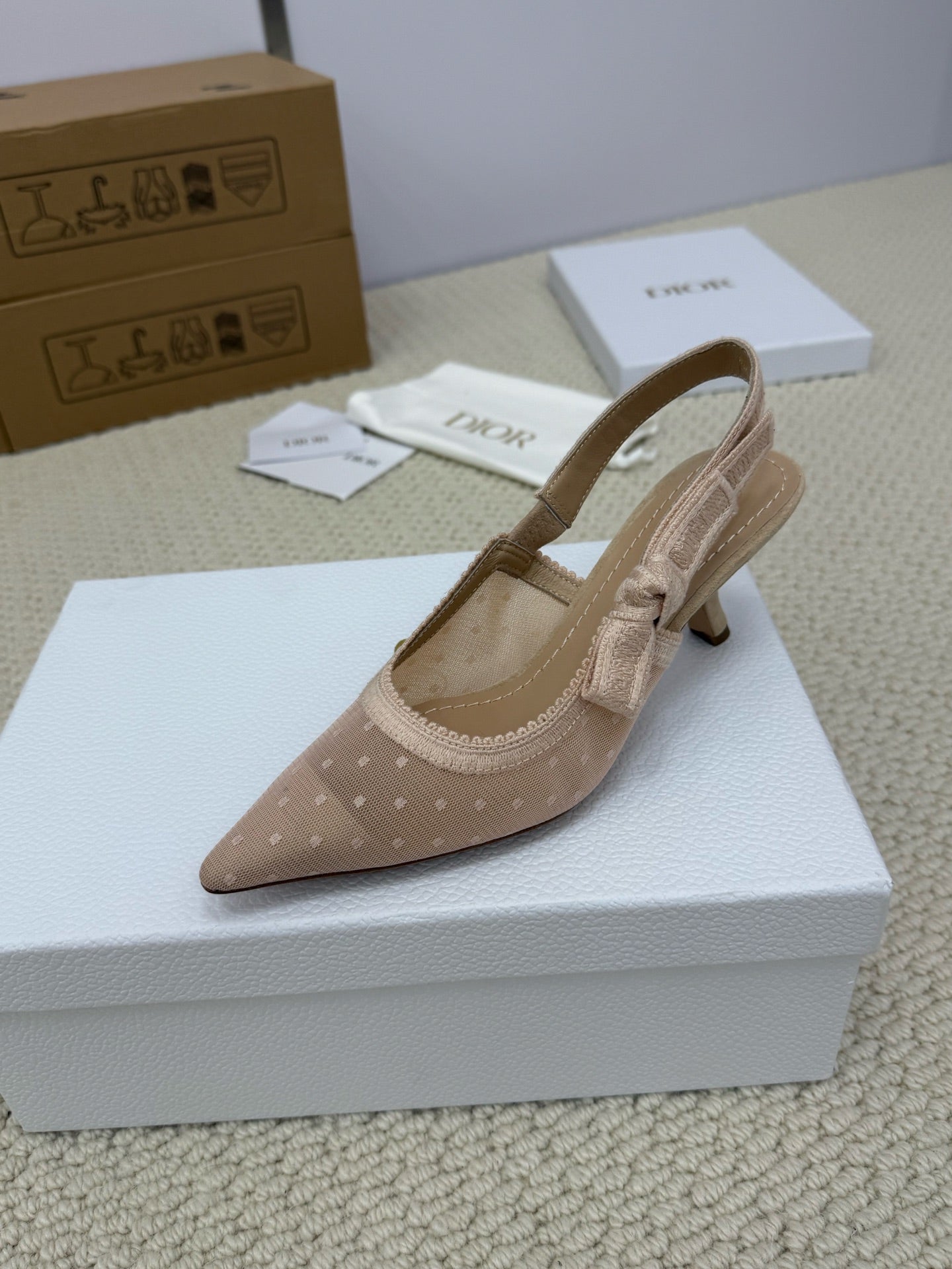 DIOR HIGH SLINGBACK 65 MM 25S IN NUDE LACE NET FABRIC AND SUEDE