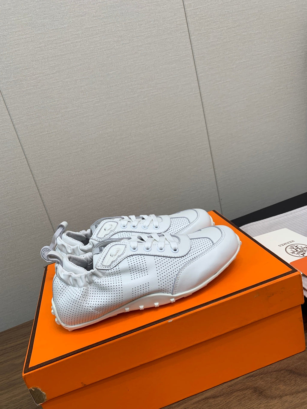 HERMES SKATEBOARD SHOES LIGHT GRAY CALFSKIN