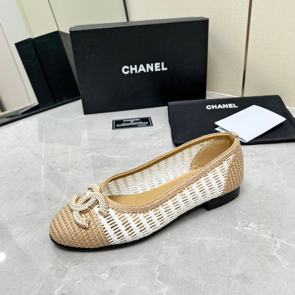 CHANEL BALLET FLAT 10 MM IN WHITE MIX BEIGE RAFFIA