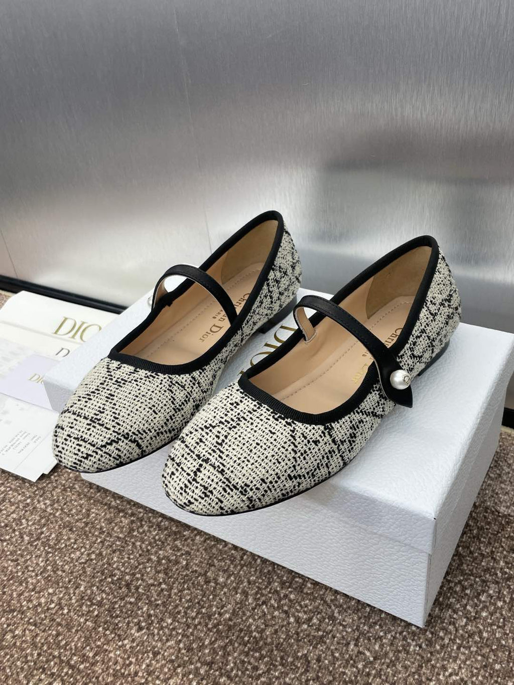 DIOR D-RAMOUR BALLET FLATS IN WHITE MIX BLACK EMBROIDERED CANNAGE TWEED